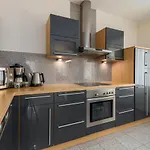 Funkcjonalny Apartament Blisko Plazy Z Balkonem W Miedzyzdrojach By Noclegi Renters *
