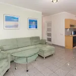 Funkcjonalny Apartament Blisko Plazy Z Balkonem W Miedzyzdrojach By Noclegi Renters *