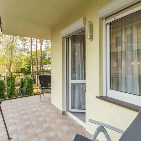 Funkcjonalny Blisko Plazy Z Balkonem W Miedzyzdrojach By Renters Apartment *